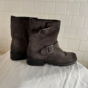 Frye Gray Leather Vicky Engineer Ankle Moto Boots Size 7